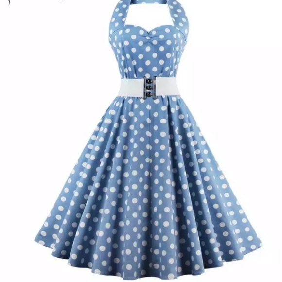 Dresses & Skirts - 👗50s style polka dot dress